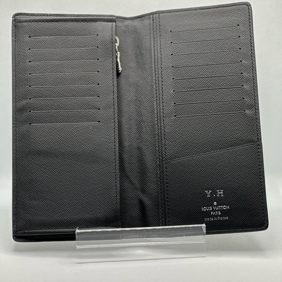 Louis Vuitton Brazza Wallet - Picture 2 of 4